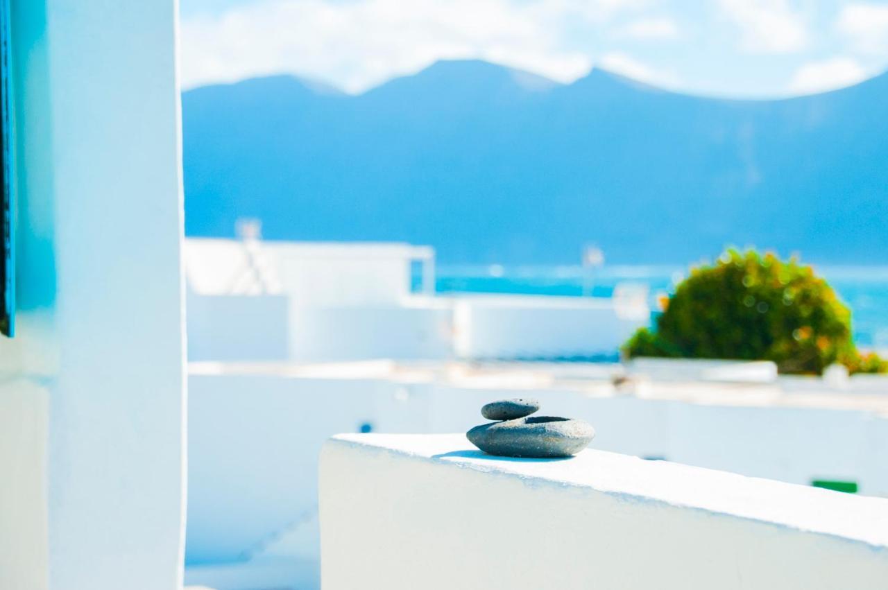 Famara Surf rooftop Exterior foto